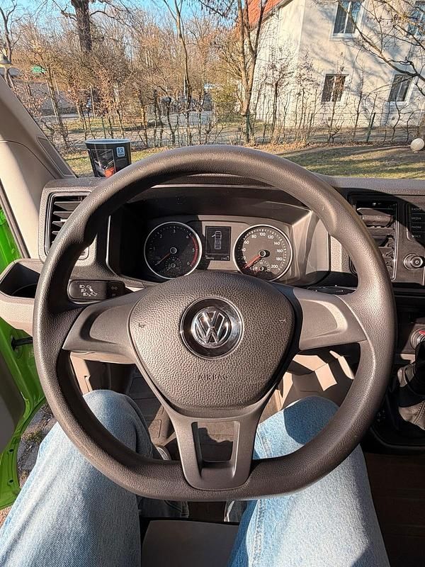 Gebraucht VW Crafter 140 PS (102 kW) 2020 Grün Van