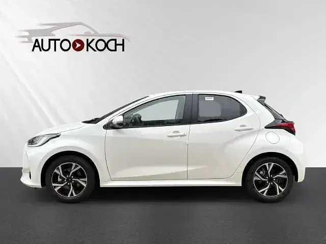 Neu Toyota Yaris Hybrid 2025 Weiss