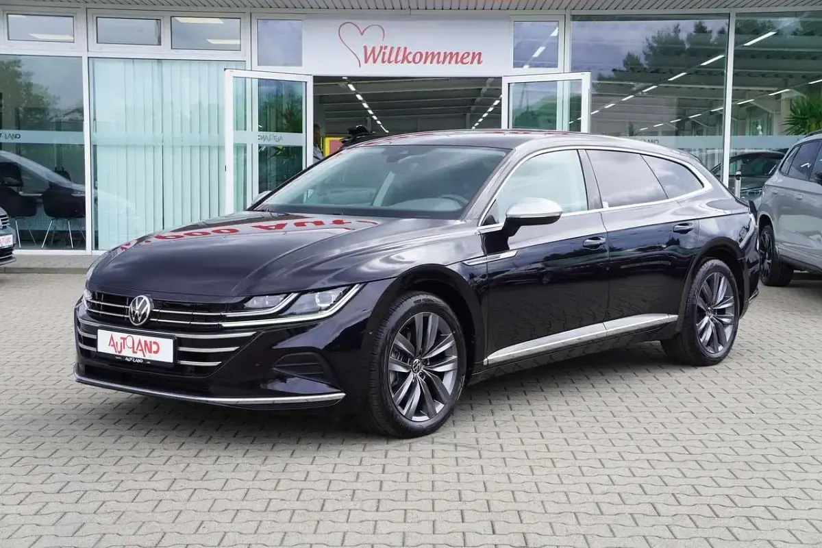 Gebraucht VW Arteon Elegance 218 PS (160 kW) 2021 Deep black perleffekt Kombi