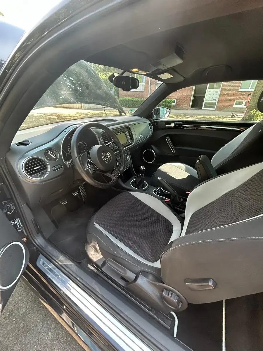 Gebraucht VW Käfer 105 PS (77 kW) 2013 Schwarz Kleinwagen