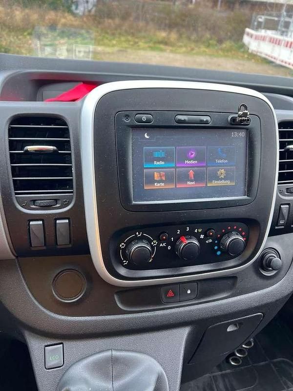 Gebraucht Renault Trafic 125 PS (91 kW) 2018 Schwarz Van / Kleinbus