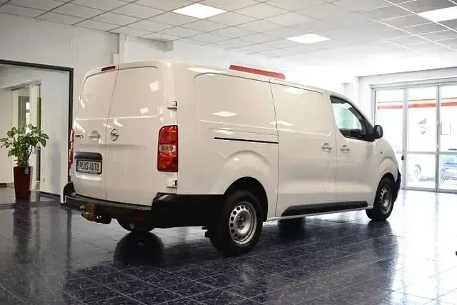 Gebraucht Opel Vivaro-e Combi Edition 150 PS (110 kW) 2021 Jade weiss/arktis weiss Van / Kleinbus