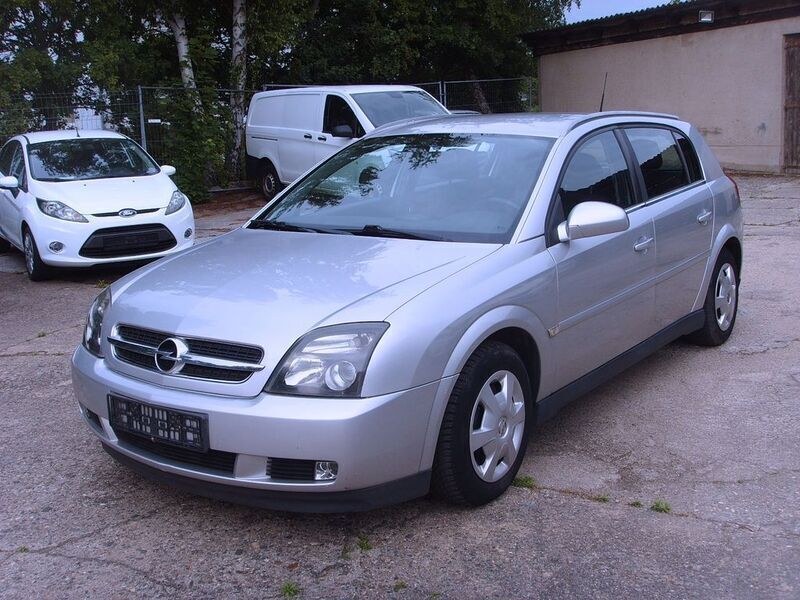 Silber Gebraucht 2005 Opel Signum Edition Kombi | 1.540 € (Fairer Preis) - Bild 1/4
