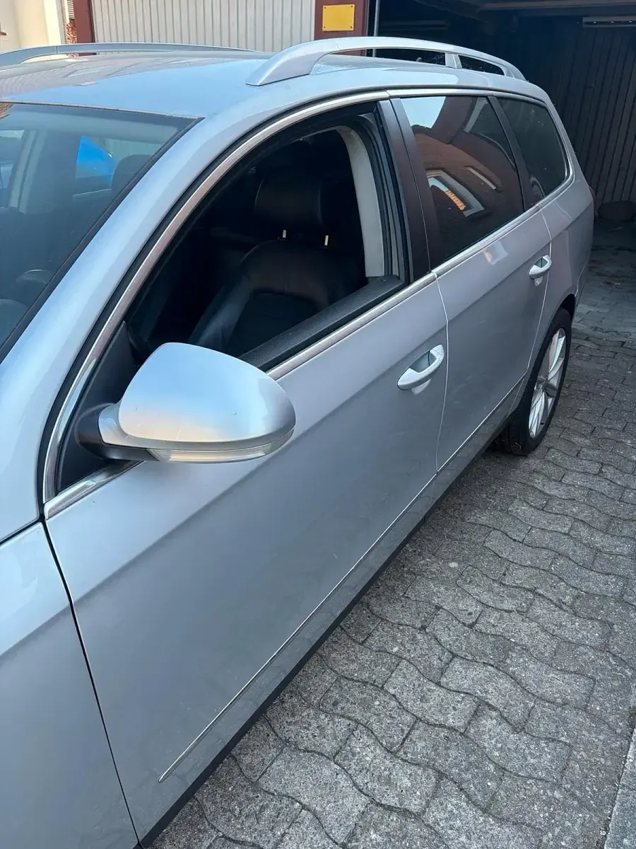 Gebraucht VW Passat 140 PS (102 kW) 2008 Silber Kombi
