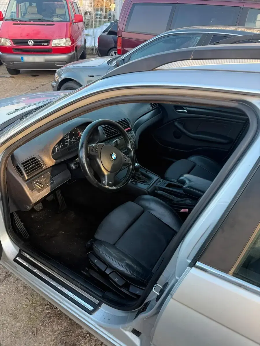 Gebraucht BMW 320 150 PS (110 kW) 2004 Grau Kombi