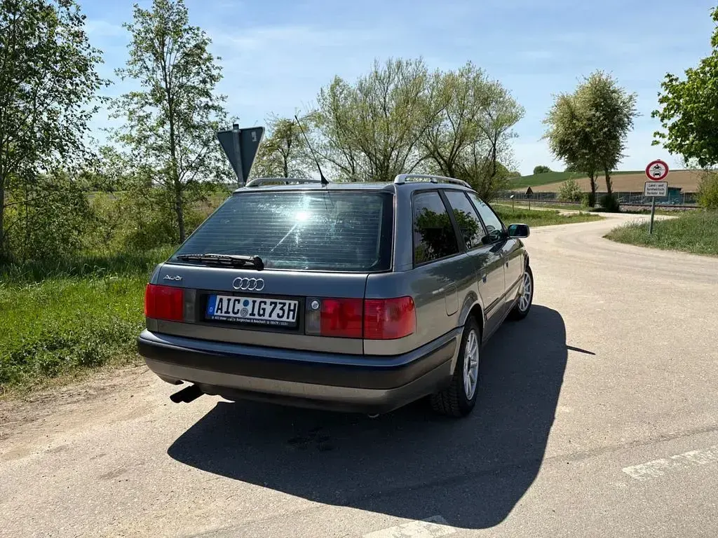 Gebraucht Audi 100 174 PS (127 kW) 1992 Grau Kombi