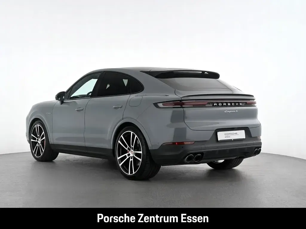 Gebraucht Porsche Cayenne S E-Hybrid Coupe 519 PS (381 kW) 2025 Grau SUV