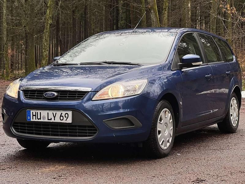Gebraucht Ford Focus Ambiente 101 PS (74 kW) 2009 Blau Kombi