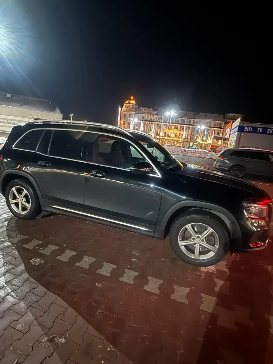 Gebraucht Mercedes GLB200 200 PS (147 kW) 2025 Schwarz SUV