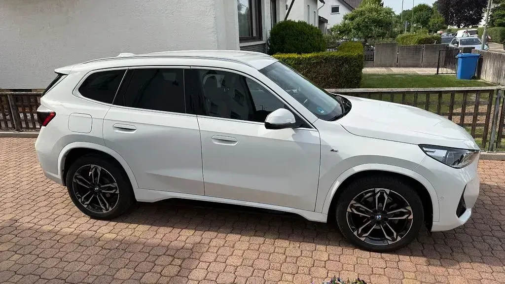 Usado BMW X1 Performance 136 CV (100 kW) 2023 Blanco SUV