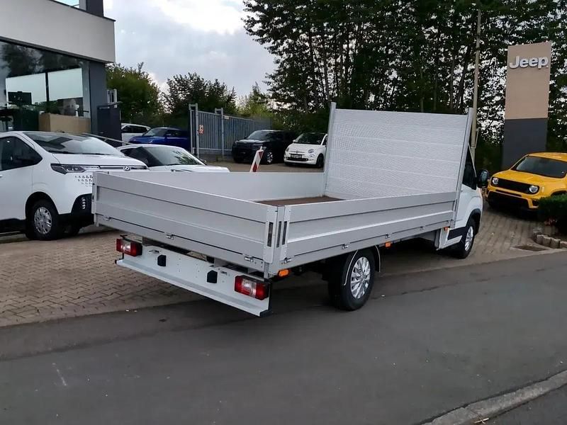 Gebraucht Maxus eDeliver 9 110 kW (150 PS) 2024 Weiß Van