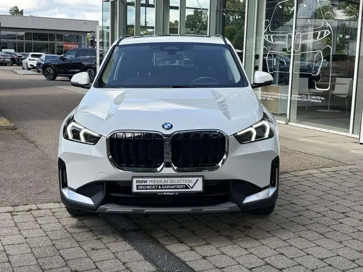 Gebraucht BMW X1 Sport Line 218 PS (160 kW) 2025 Alpinweiss SUV