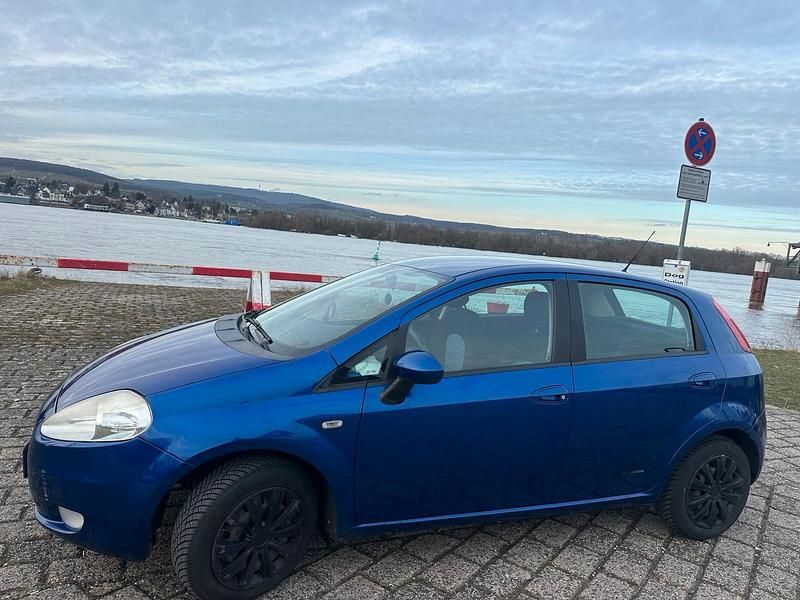 Gebraucht Fiat Grande Punto Dynamic 77 PS (56 kW) 2007 Blau Kleinwagen