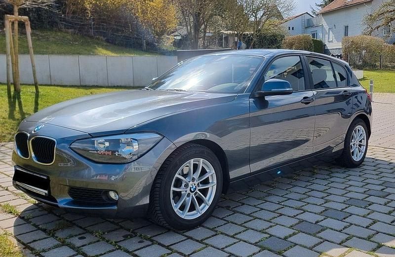 Gebraucht BMW 116 Efficient Dynamics 116 PS (85 kW) 2013 Grau Kleinwagen