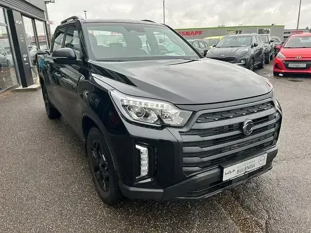 Usata SsangYong Musso 2024 Grigio Berlina