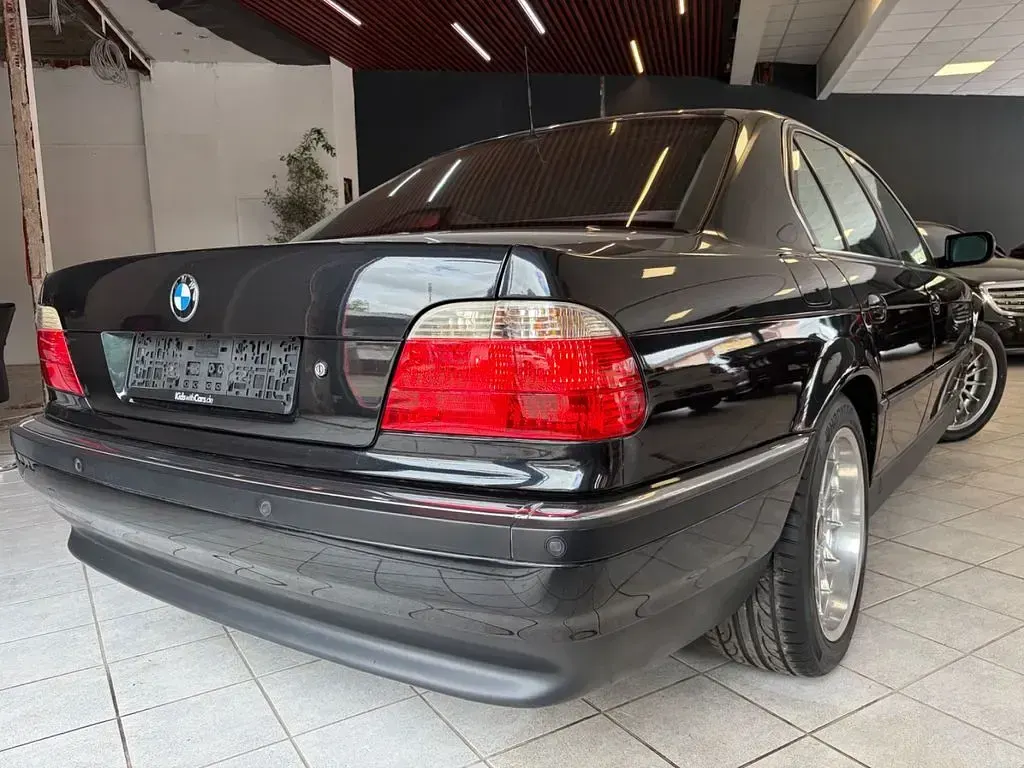 Gebraucht BMW 740 286 PS (210 kW) 1996 Schwarz Limousine