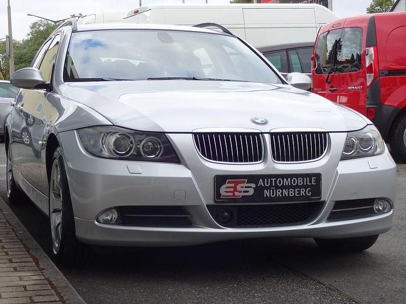Gebraucht BMW 330 Shadowline 272 PS (200 kW) 2008 Silber Kombi