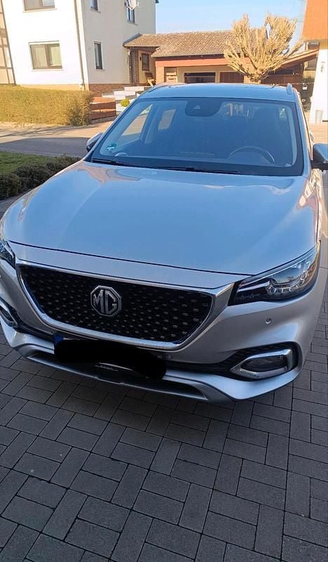 Gebraucht MG HS Luxury 162 PS (119 kW) 2023 Silber SUV