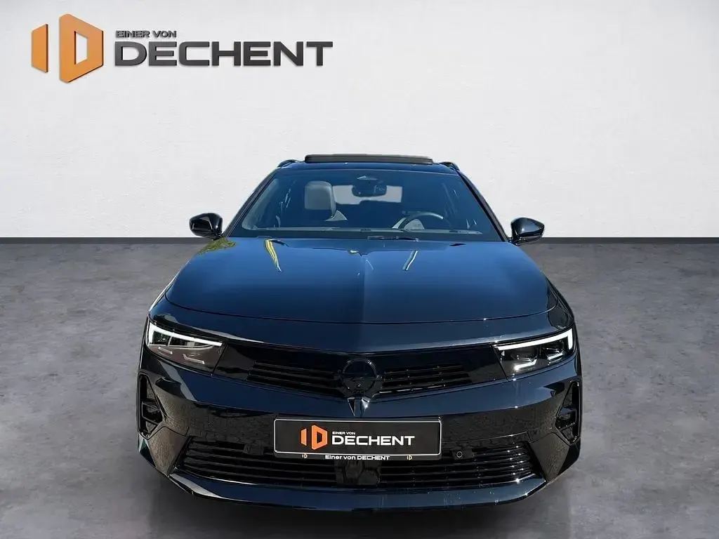 Gebraucht Opel Astra 131 PS (96 kW) 2025 Schwarz Kleinwagen