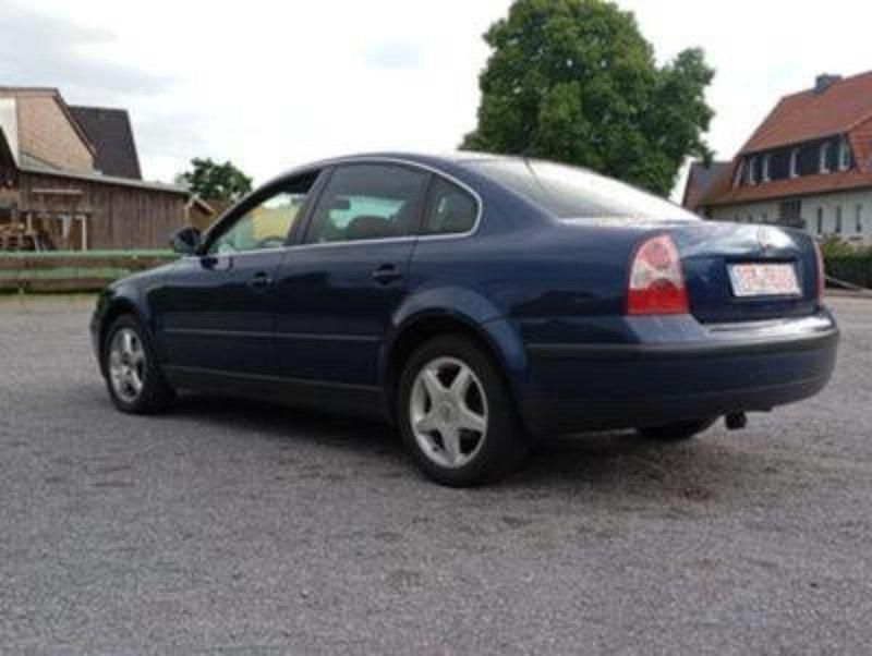 Gebraucht VW Passat 115 PS (84 kW) 2004 Limousine