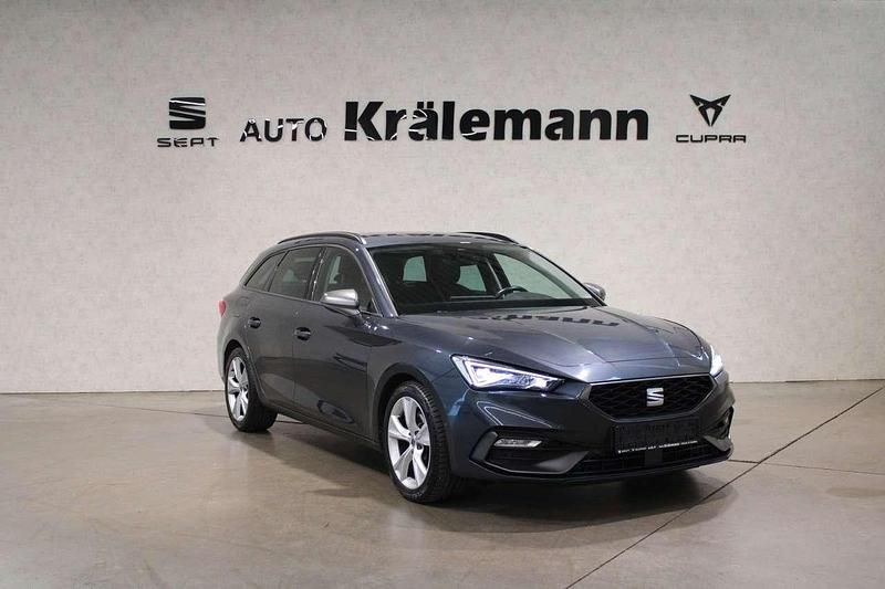 Magnetic tech grey Gebraucht 2022 Seat Leon FR Kombi | 16.990 € (Guter Preis) - Bild 1/4
