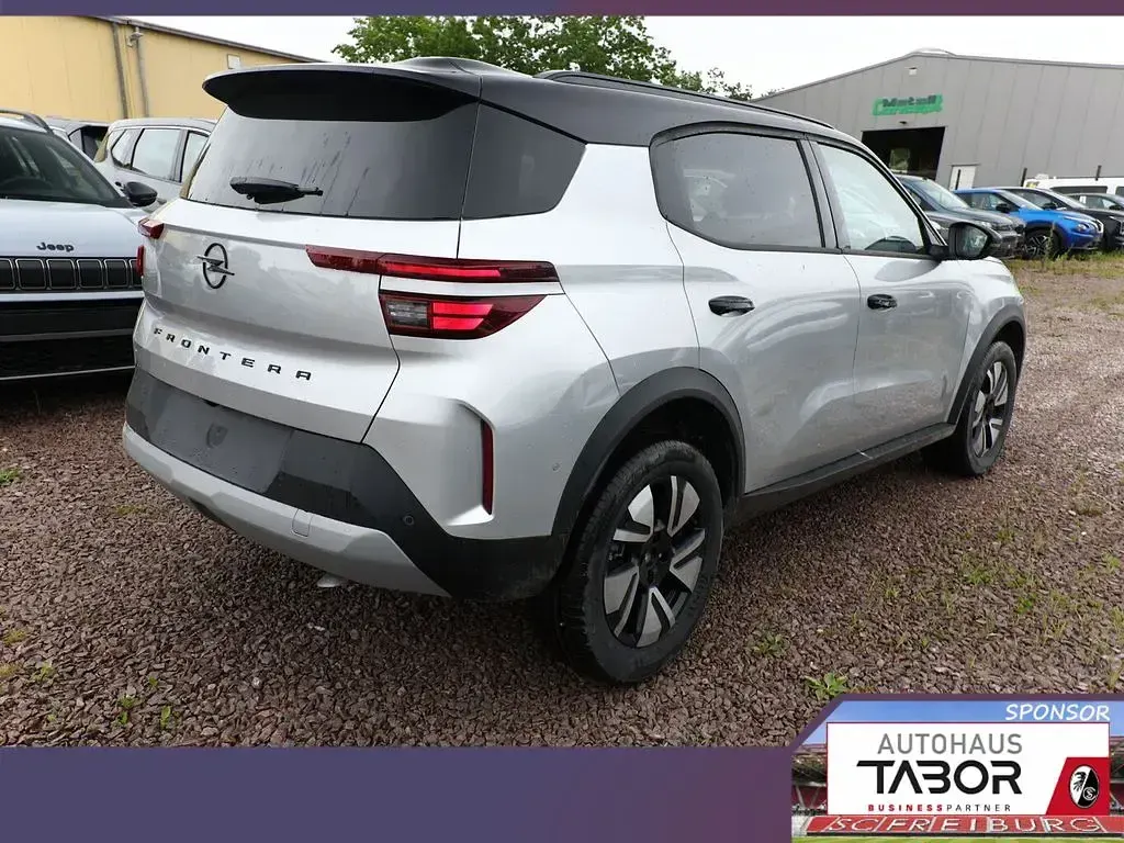 Neu Opel Frontera 145 PS (106 kW) 2026 Silber SUV