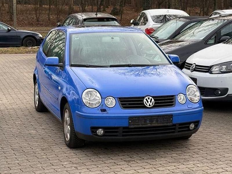 Gebraucht VW Polo Highline 103 PS (75 kW) 2002 Summerblue Kleinwagen