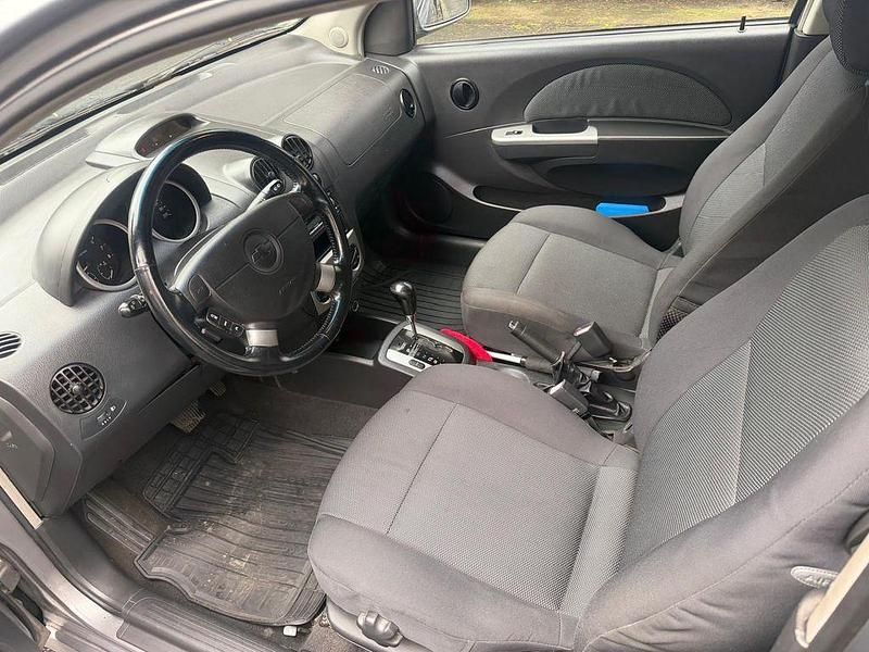 Gebraucht Chevrolet Kalos SX 94 PS (69 kW) 2006 Silber Limousine