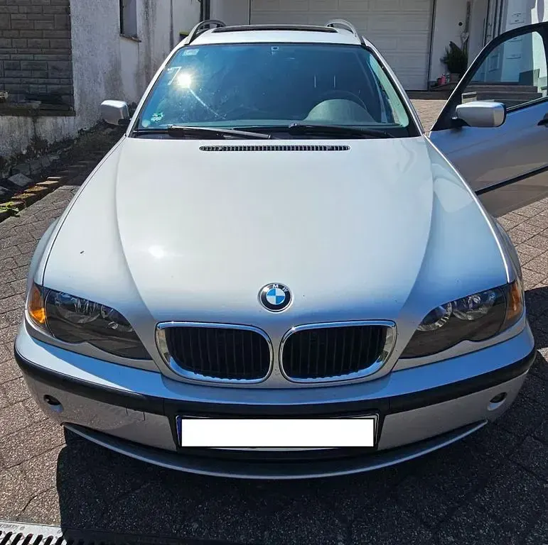 Gebraucht BMW 316 116 PS (85 kW) 2002 Silber Kombi