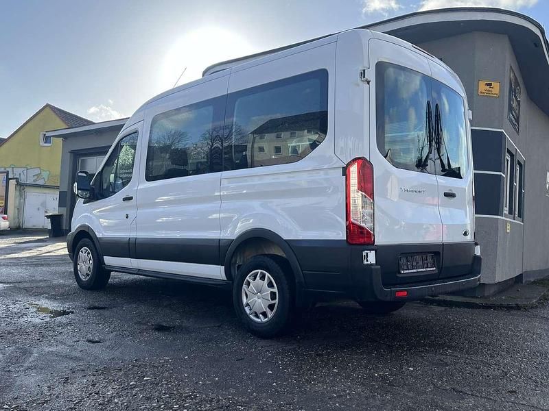 Gebraucht Ford Transit Trend 131 PS (96 kW) 2019 Frostweiß Van / Kleinbus