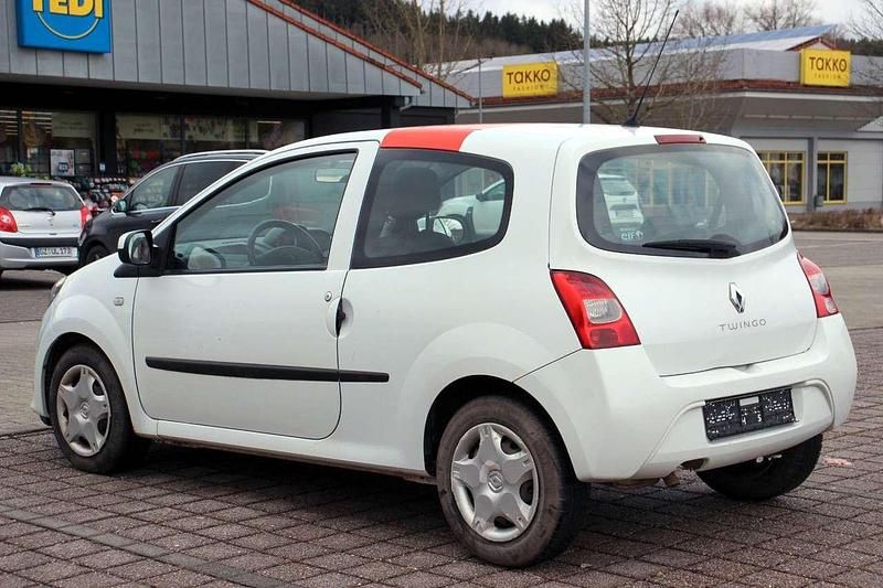 Usado Renault Twingo 64 HP (47 kW) 2010 Branco Citadino
