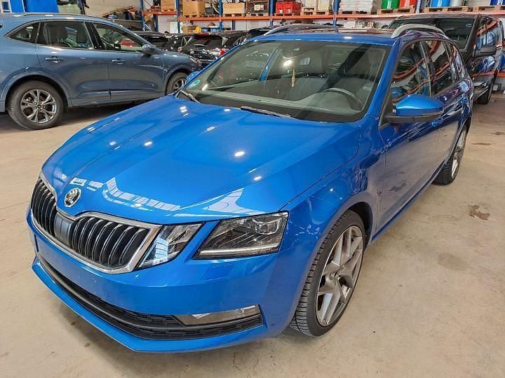Blau Gebraucht 2020 Skoda Octavia Soleil Kombi | 19.990 € (Guter Preis) - Bild 1/4
