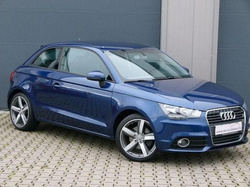 Gebraucht Audi A1 Sport 105 PS (77 kW) 2011 Scubablau Kleinwagen