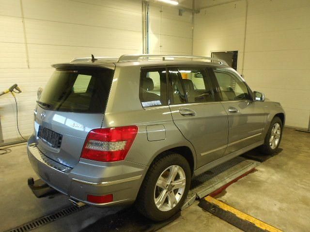 Gebraucht Mercedes GLK220 170 PS (125 kW) 2012 Silber SUV