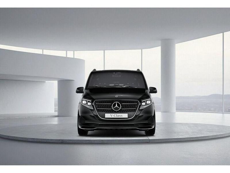Gebraucht Mercedes V250 Style 190 PS (139 kW) 2026 Schwarz Van / Kleinbus