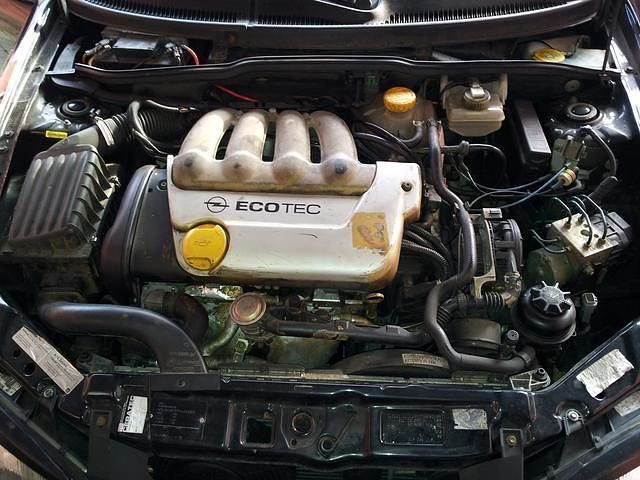 Gebraucht Opel Tigra 90 PS (66 kW) 1999 Schwarz Coupé