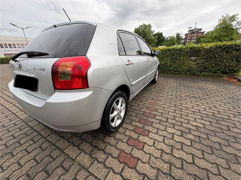 Gebraucht Toyota Corolla Sol 110 PS (80 kW) 2002 Silber Limousine