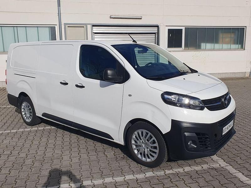 Gebraucht Opel Vivaro 122 PS (89 kW) 2021 Weiß Van / Kleinbus