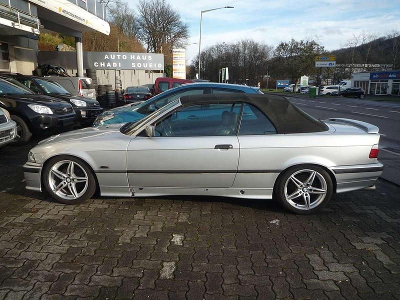 Gebraucht BMW 318 Cabriolet 116 PS (85 kW) 1999 Silber Cabrio
