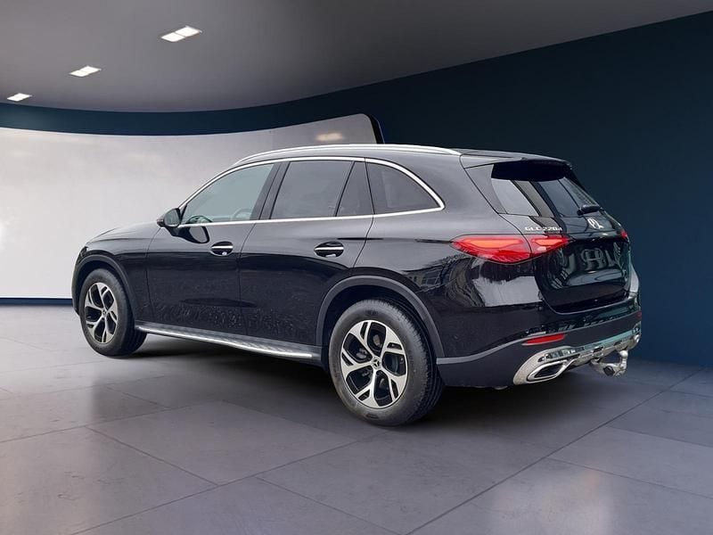 Neu Mercedes GLC220 Premium 197 PS (144 kW) 2026 Obsidianschwarz  metalliclack SUV