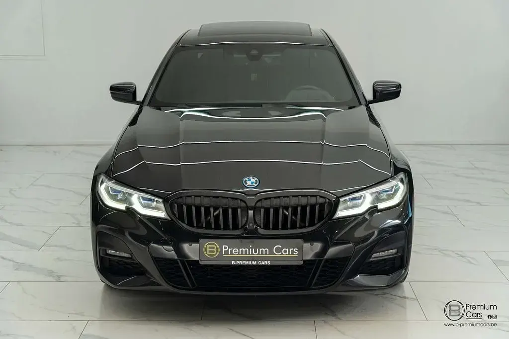 Gebraucht BMW 330 292 PS (214 kW) 2022 Schwarz Limousine