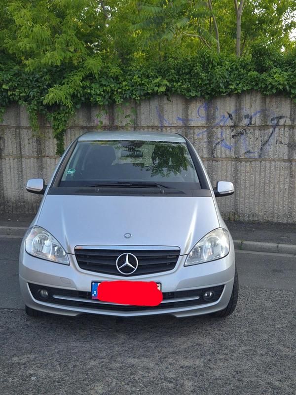 Gebraucht Mercedes A160 102 PS (75 kW) 2010 Silber Kombi