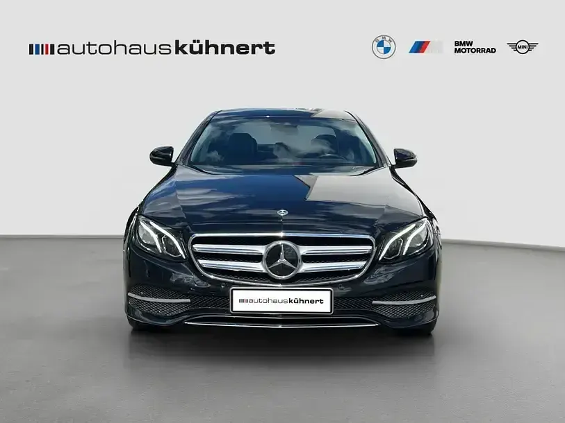 Gebraucht Mercedes E400 Avantgarde 333 PS (244 kW) 2017 Schwarz Limousine