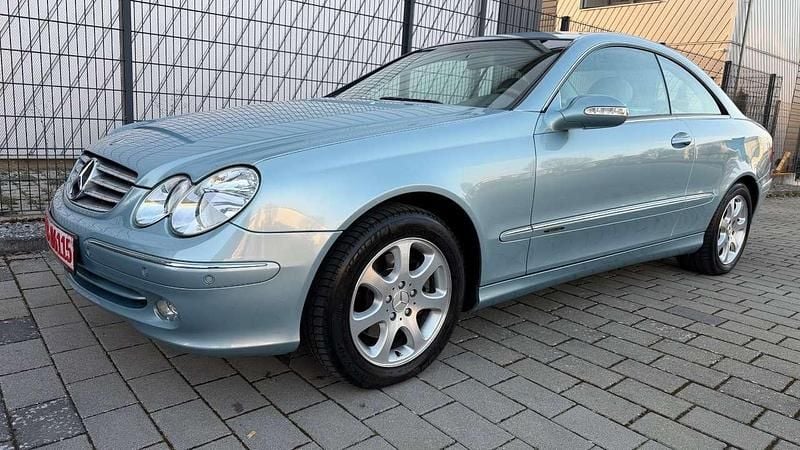 Gebraucht Mercedes CLK240 170 PS (125 kW) 2004 Blau Coupé