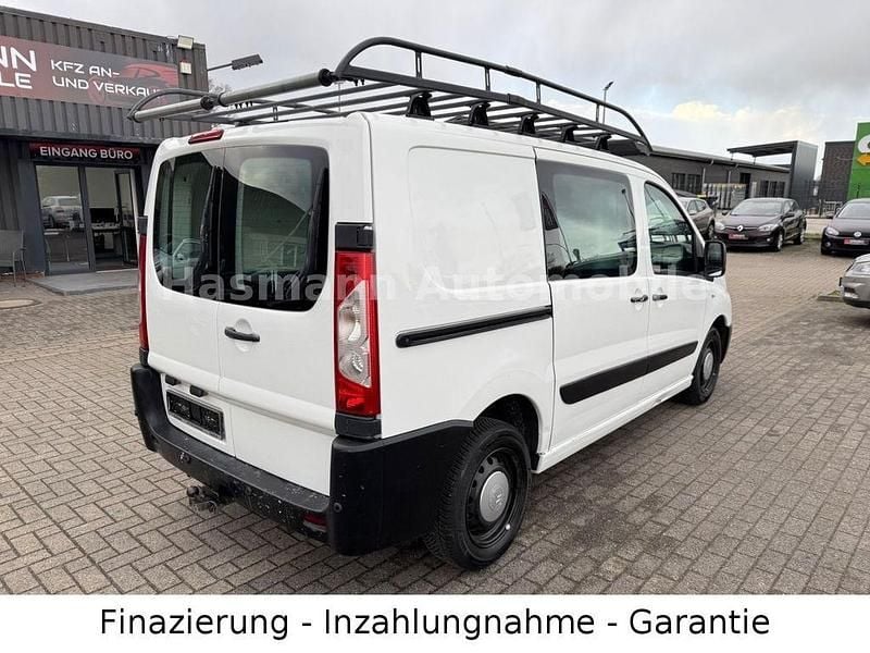 Second-hand Citroën Jumpy 120 CP (88 kW) 2011 Alb Monovolum