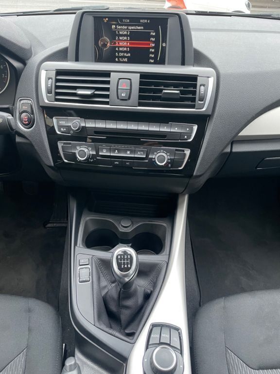 Gebraucht BMW 116 Advantage 109 PS (80 kW) 2017 Schwarz Kleinwagen