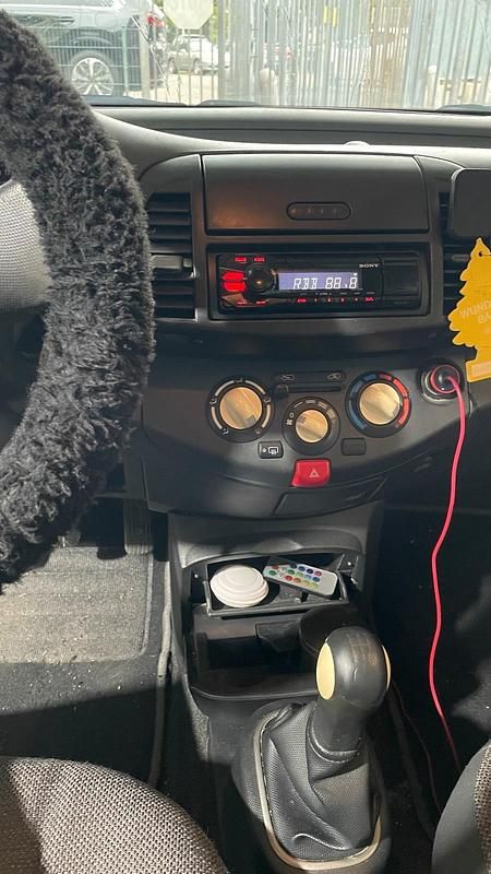 Gebraucht Nissan Micra 65 PS (47 kW) 2005 Blau Kleinwagen