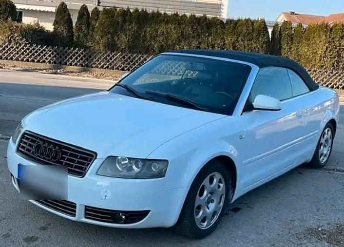 Weiß Gebraucht 2002 Audi A4 Cabriolet Cabrio | 3.250 € (Superpreis) - Bild 1/4