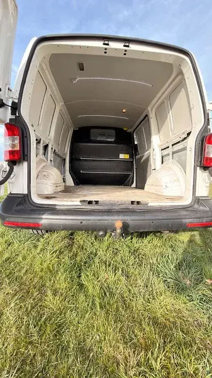 Second-hand VW Transporter 179 CP (131 kW) 2014 Alb Van