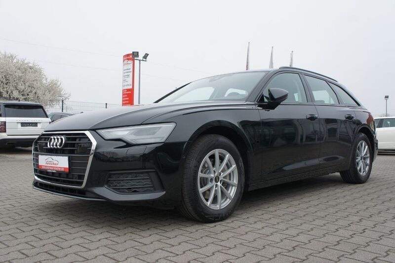 Gebraucht Audi A6 Basis 204 PS (150 kW) 2023 Mythosschwarz metallic Kombi